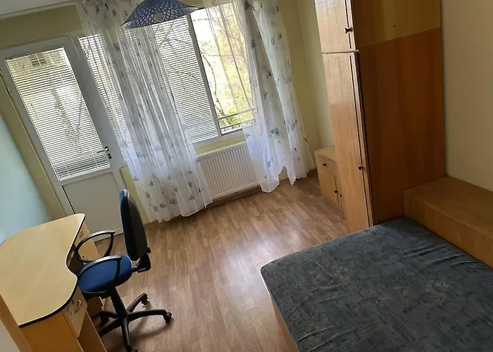 Daire Jules River Garden *